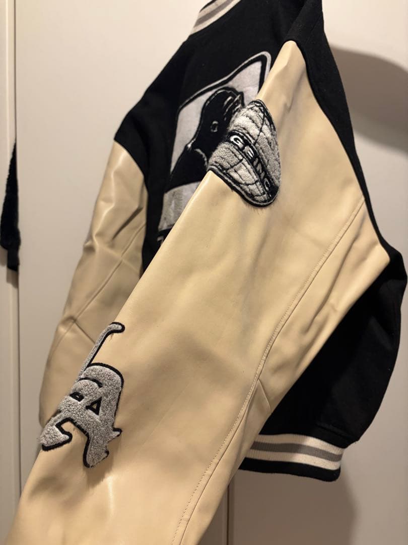 (本日最終値下げ)XLARGE スタジャン 黒　サイズL