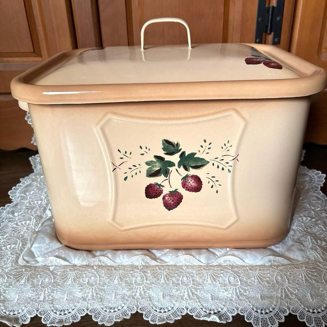 イマン　クラックイチゴ　ストッカー