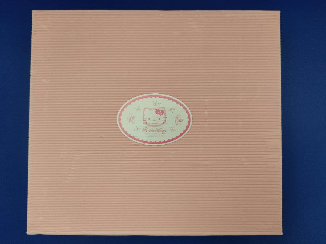 ハローキティガラス食器　フラワーアンドフルーツシリーズ