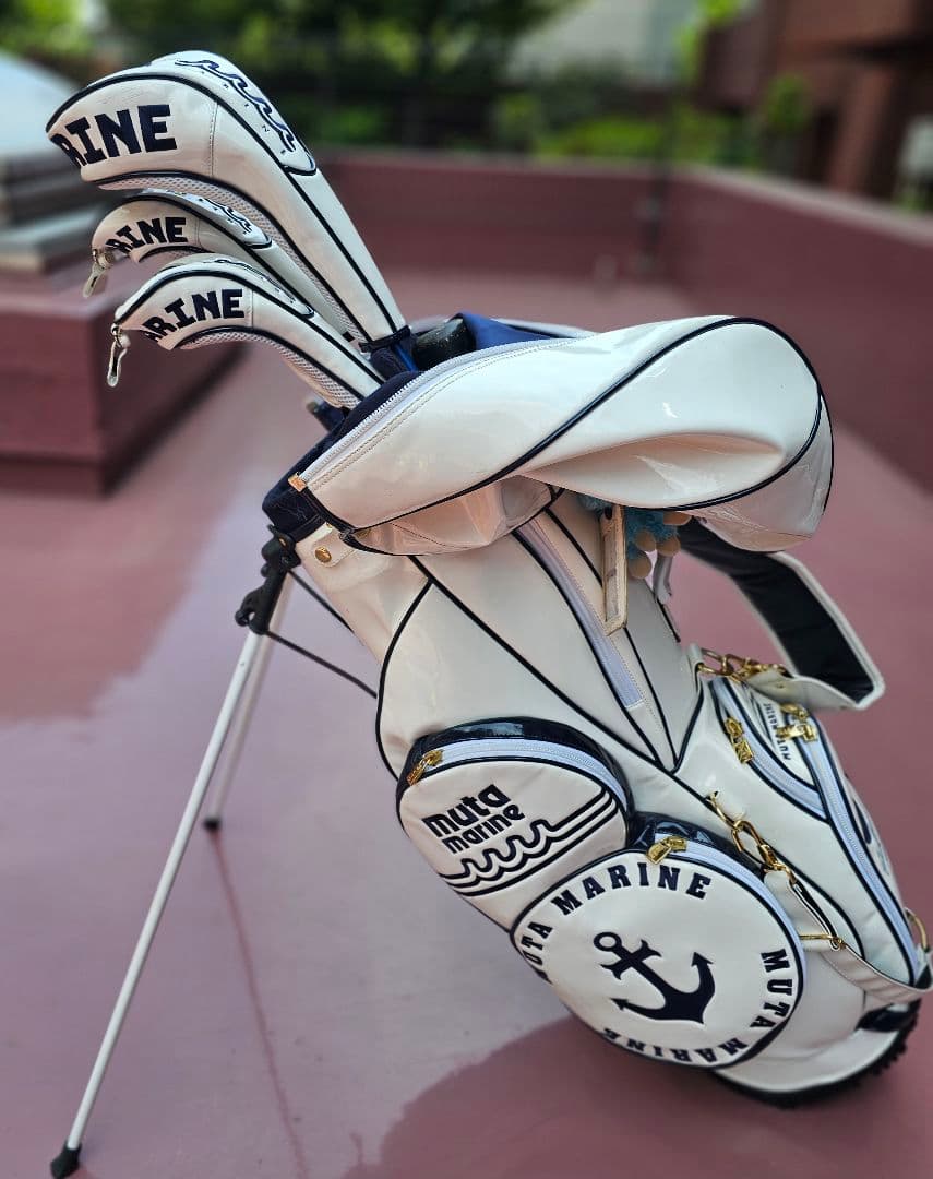 ムータ　キャディーバック　クラブカバー付き❗️