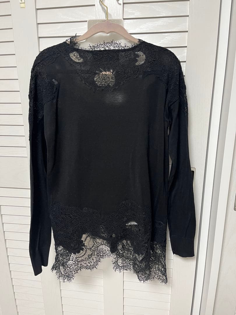 【オリビア:未使用品】エルマノシェルヴィーノ黒トップス38