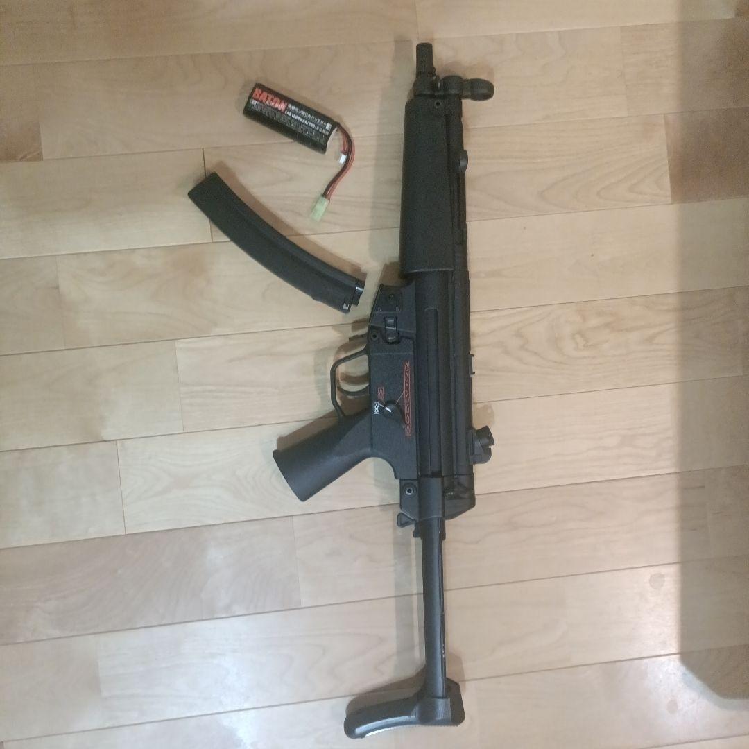 東京マルイH&K MP5A5 リポバッテリーと新品BB弾付き