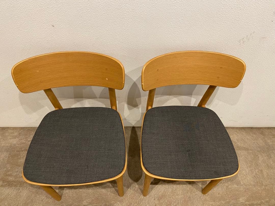 ⭐️送料込⭐️超美品⭐️２脚セット⭐️無印良品⭐️ラウンドチェア・布座・オーク材⭐️