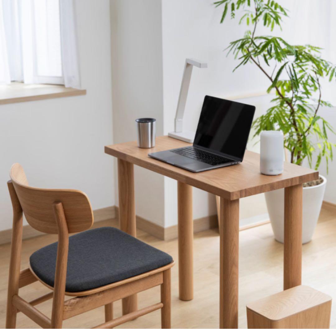 ⭐️送料込⭐️超美品⭐️２脚セット⭐️無印良品⭐️ラウンドチェア・布座・オーク材⭐️