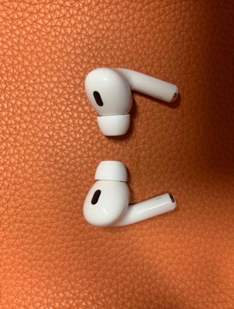 【美品】AirPods Pro 第2世代 USB-Cモデル ifaceケース付き