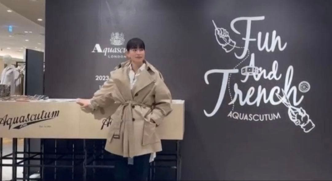 定価176,000-Aquascutumn×ETRETOKYOフーディートレンチ