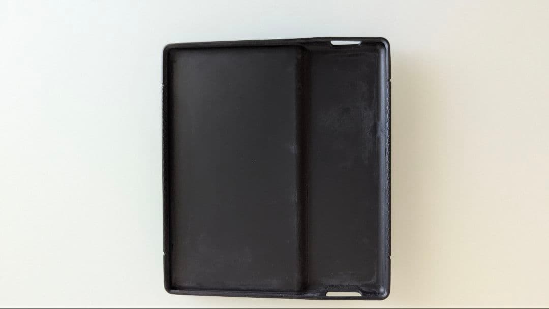 Amazon Kindle Oasis 本体 第10世代 8GB 広告あり