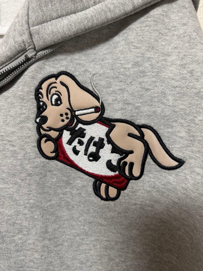 ガルフィーヤニラバーズパーカー