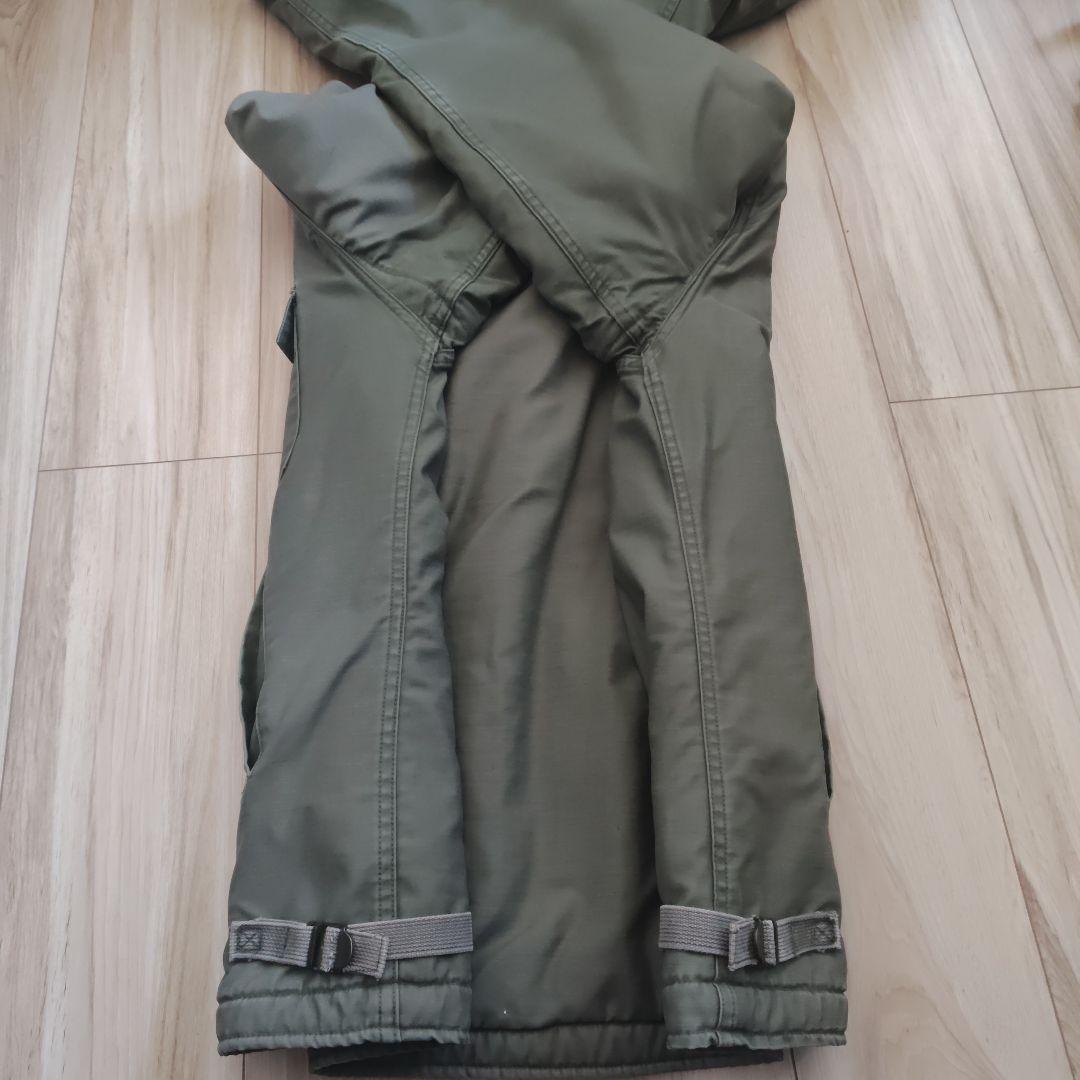 ミリタリージャケット　ヴィンテージ　　A-2 デッキジャケット 実物　タグなし