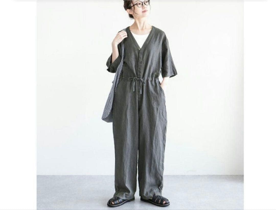 新品未使用　ソラモナポッシェ　リネン　オールインワン