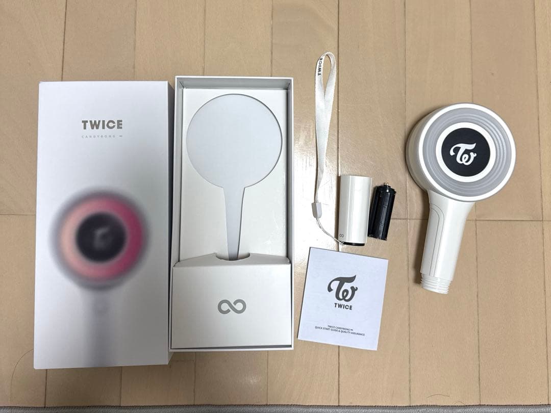 TWICE ペンライト CandyBong♾️キャンディーボン　　動作確認済み