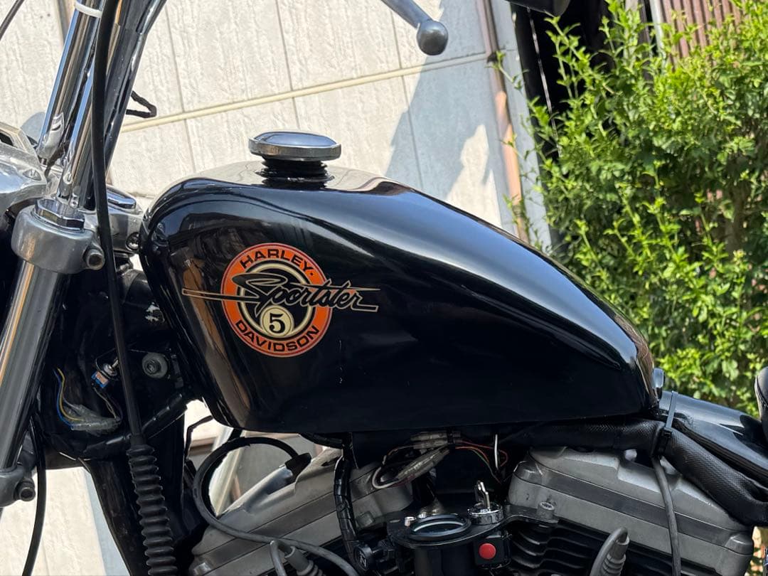 ハーレー　スポーツスター　タンク　883