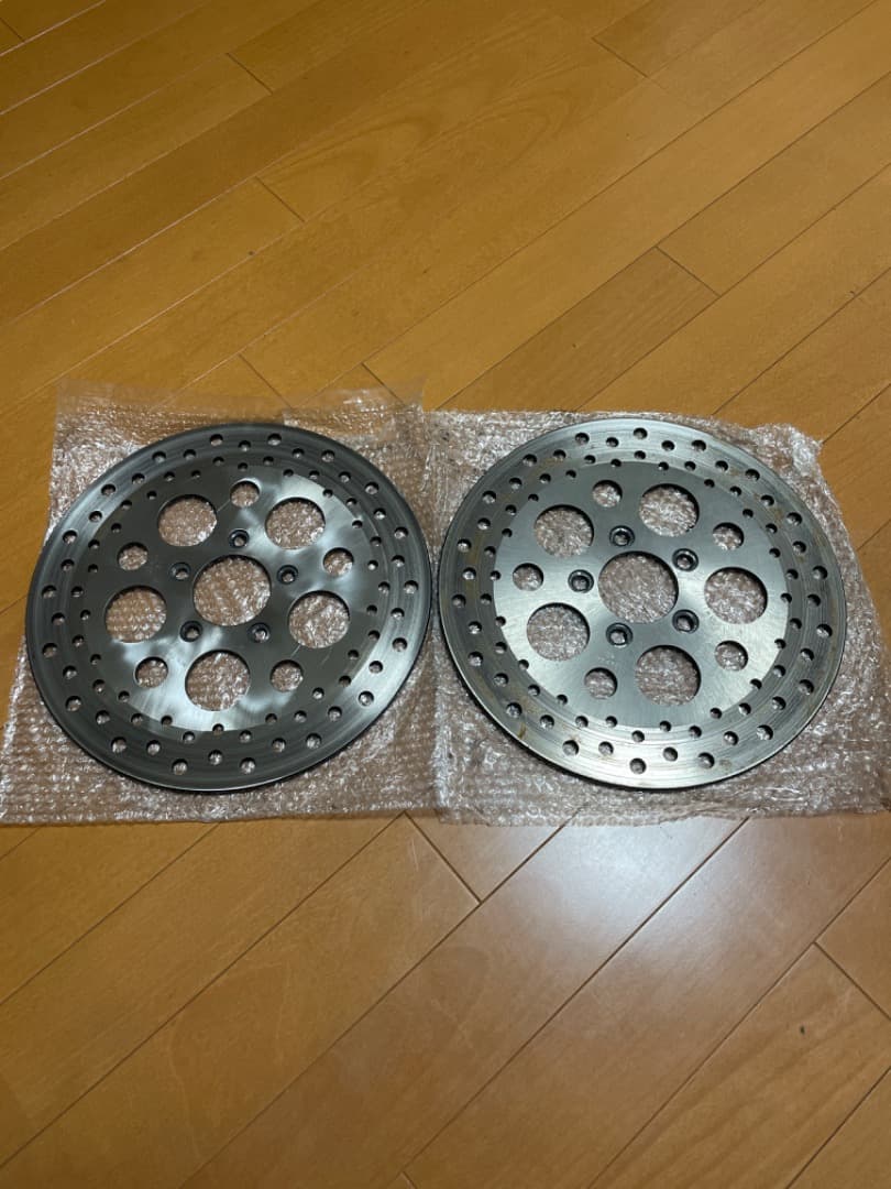 ０３年スポーツスター　ブレーキローター前後セット