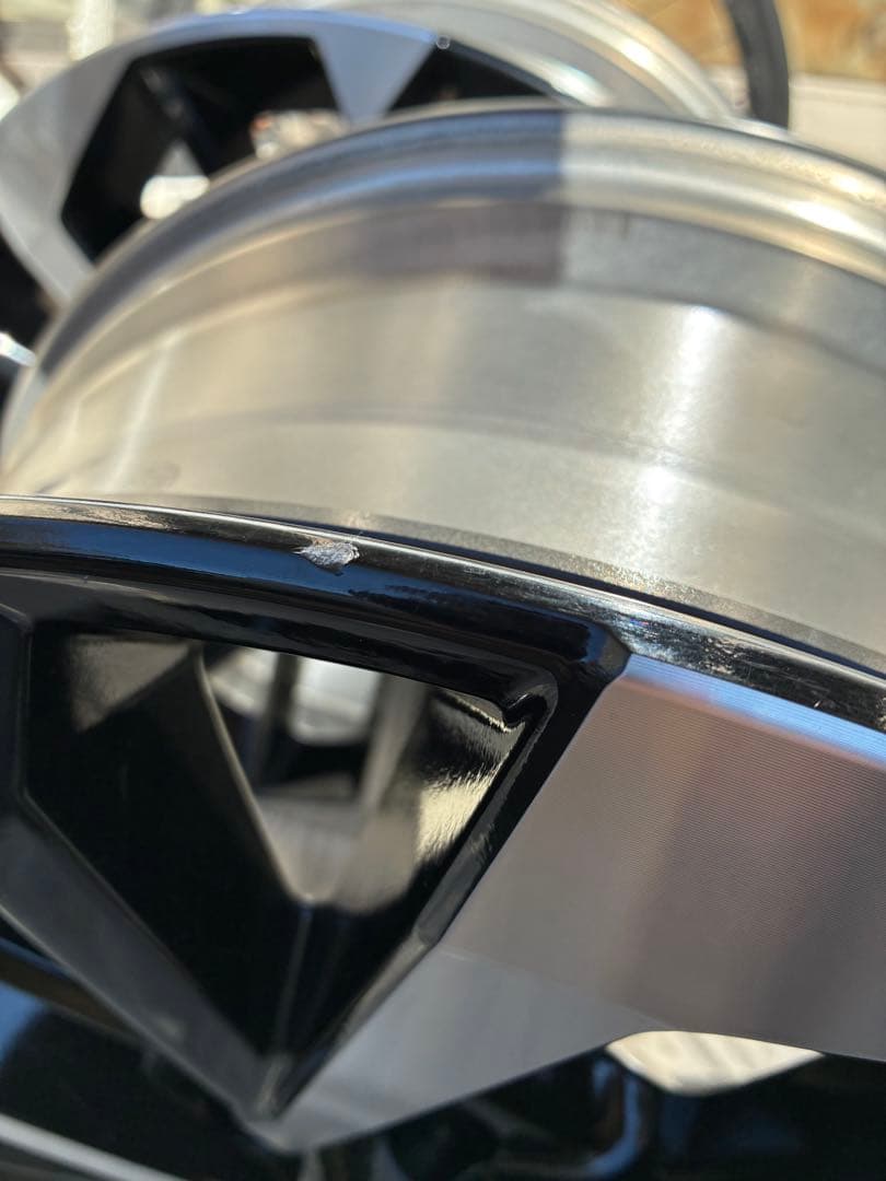 三菱 アウトランダーPHEV 20インチ 純正ホイール