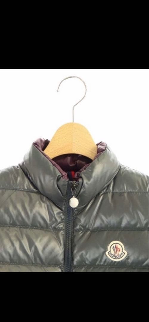 MONCLER ダウンベスト