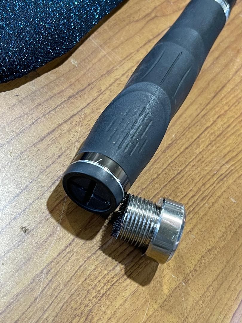 がまかつ　アテンダーⅢ　１－５３　中古美品