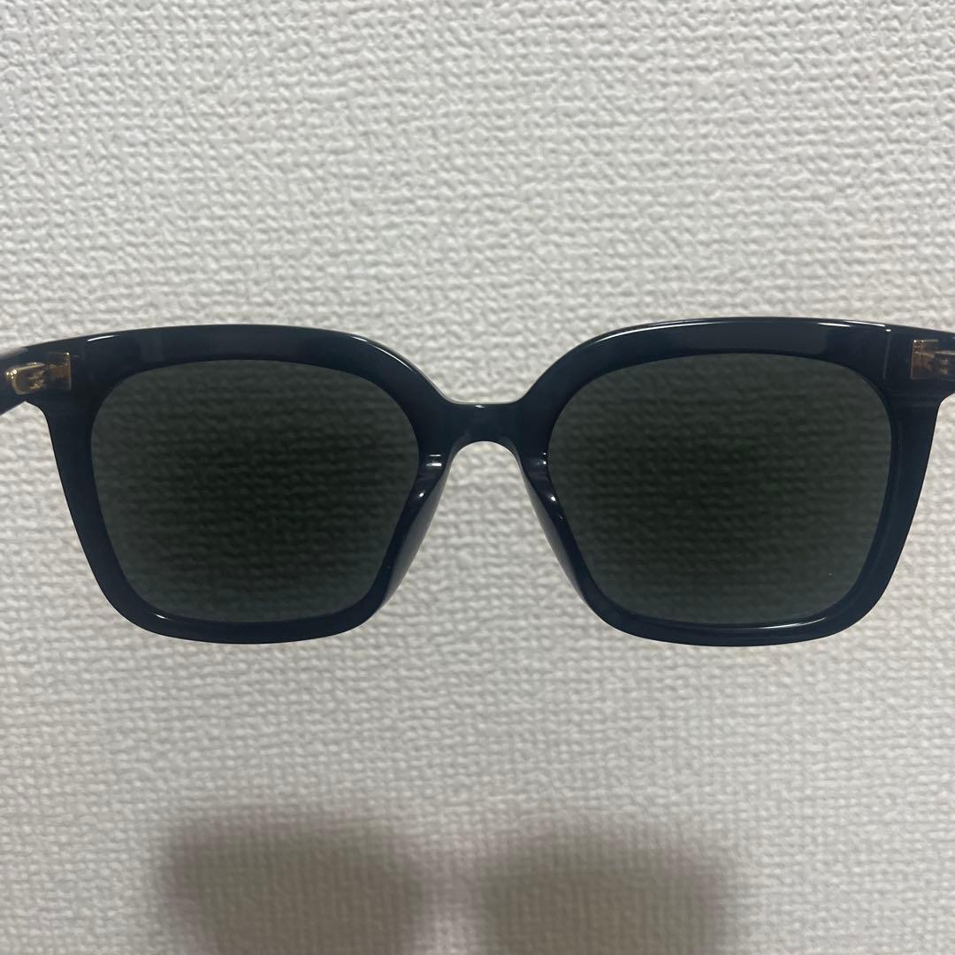 小物 GENTLE MONSTER