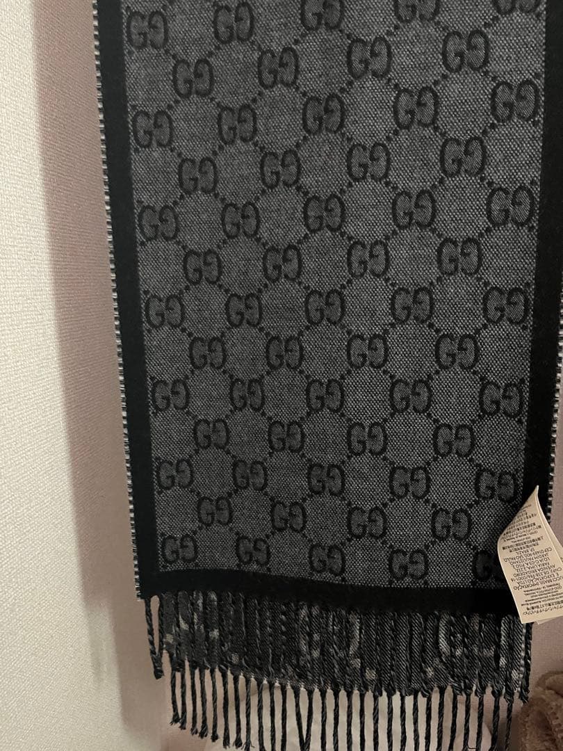 [美品] GUCCI GGロゴマフラー グレー フリンジ付き