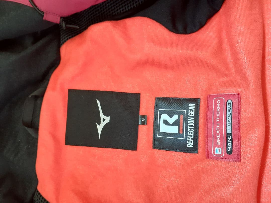 【美品】ミズノ　 スキーウェア　ジャケット　S　マムート　モンベル　パタゴニア