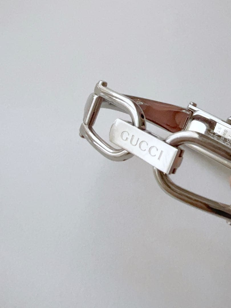 【稼働品・新品電池】GUCCI 1500L バングルウォッチ　腕時計