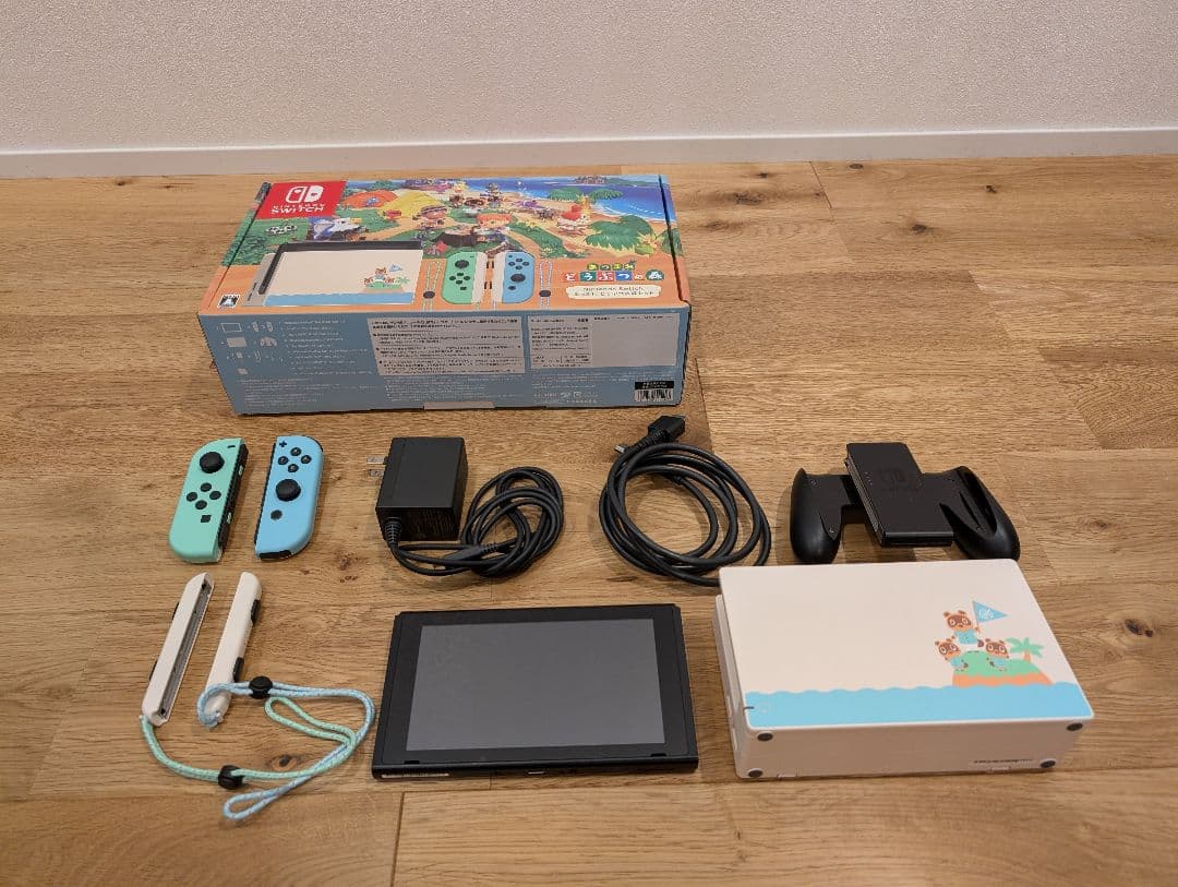 Nintendo Switch あつまれ どうぶつの森セット（特別デザイン）