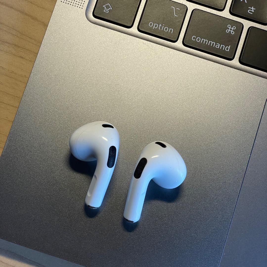 AirPods 第3世代 Lightning ケース 動作良好