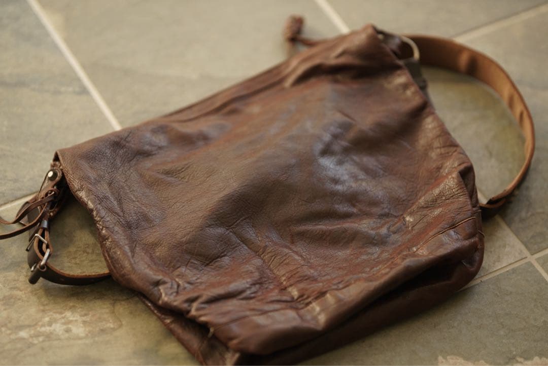 BALENCIAGA THE DAY レザー ショルダーバッグ city