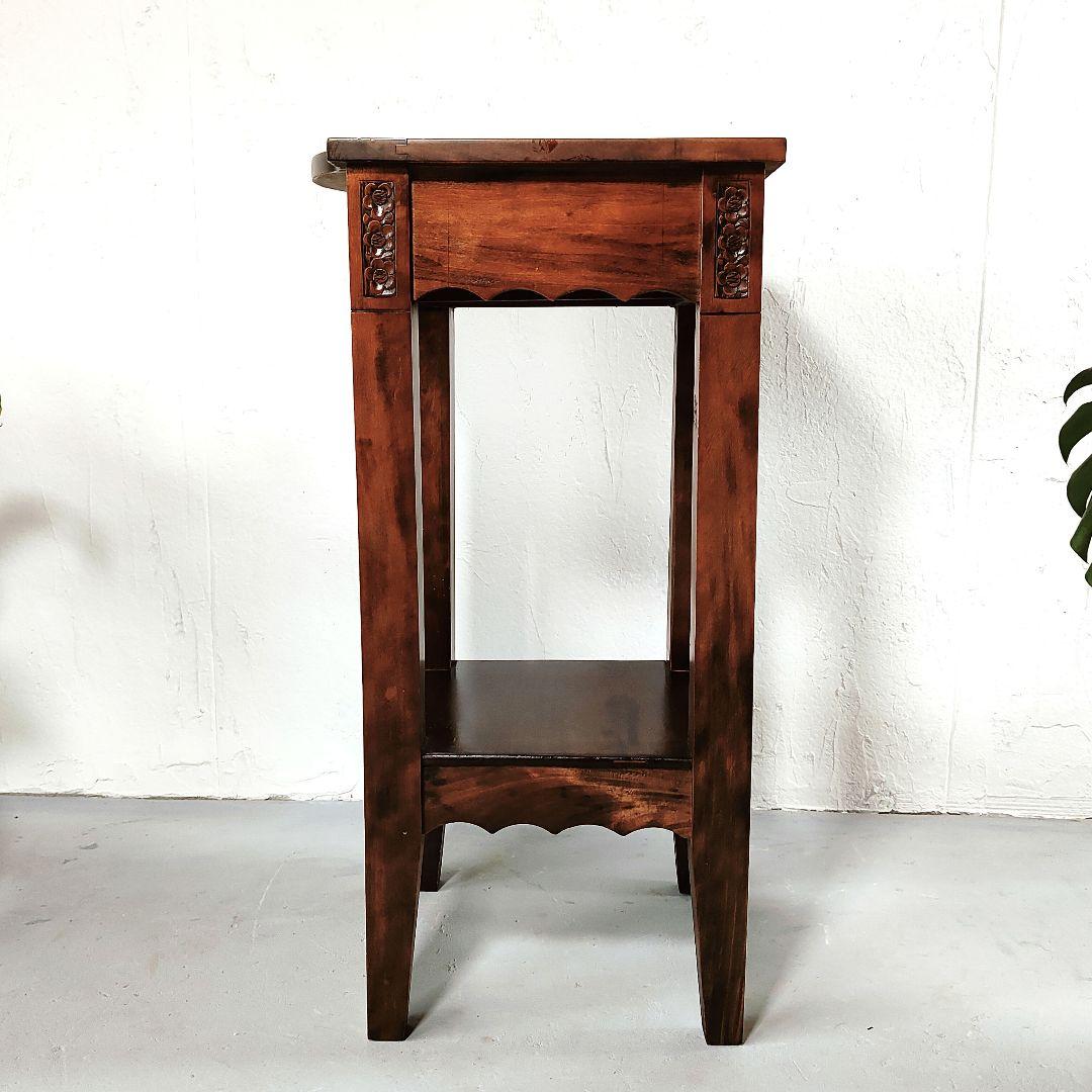 アンティーク　花台　可愛らしい　花柄　彫刻