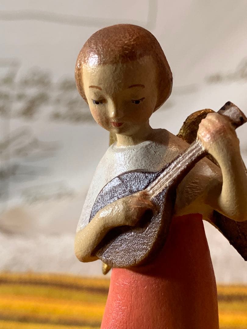 DOLFl人形　アンリ人形　珍しい姿の女の子の天使の人形！フォルムが素敵です！