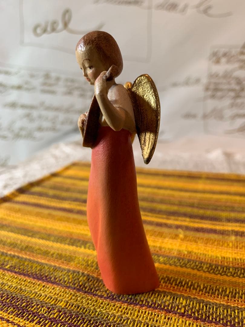 DOLFl人形　アンリ人形　珍しい姿の女の子の天使の人形！フォルムが素敵です！