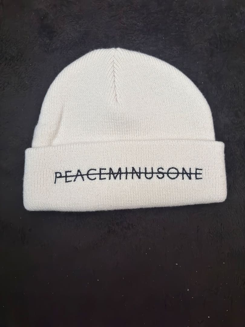 PEACEMINUSONE ホワイトニット帽