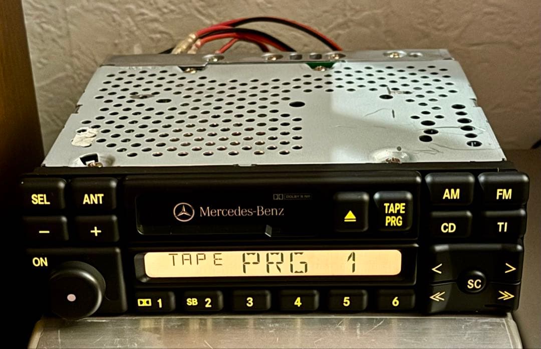 動作確認済整備品！旧車メルセデス純正カーオーディオW124 W140 R129