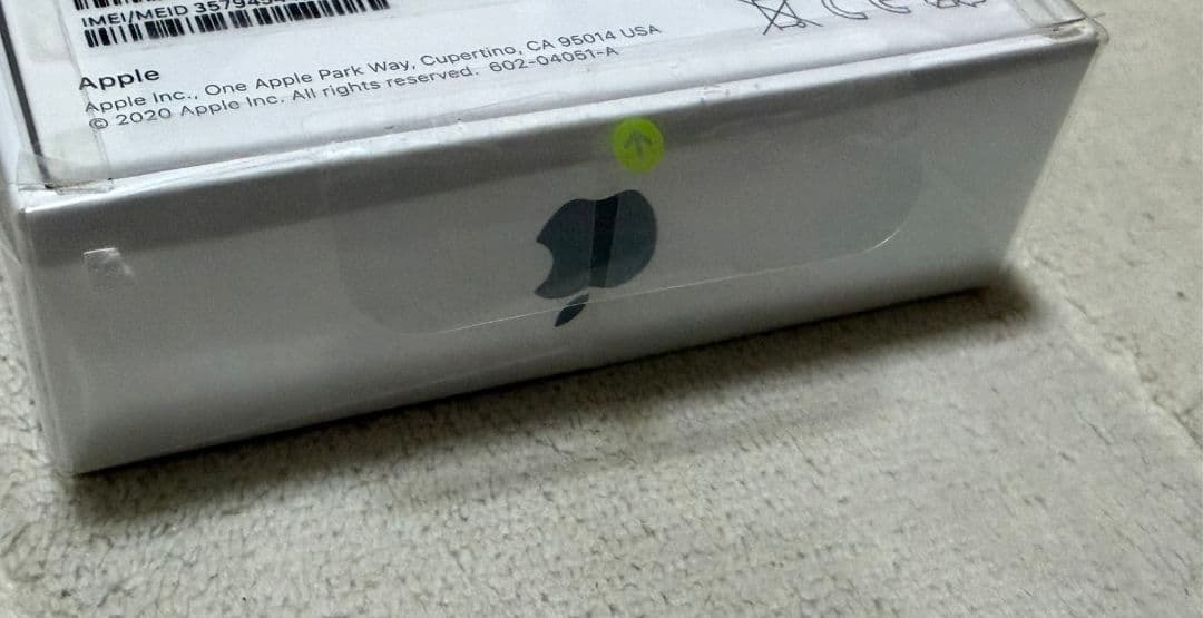 新品未開封 iPhone SE 2世代128GB Softbank