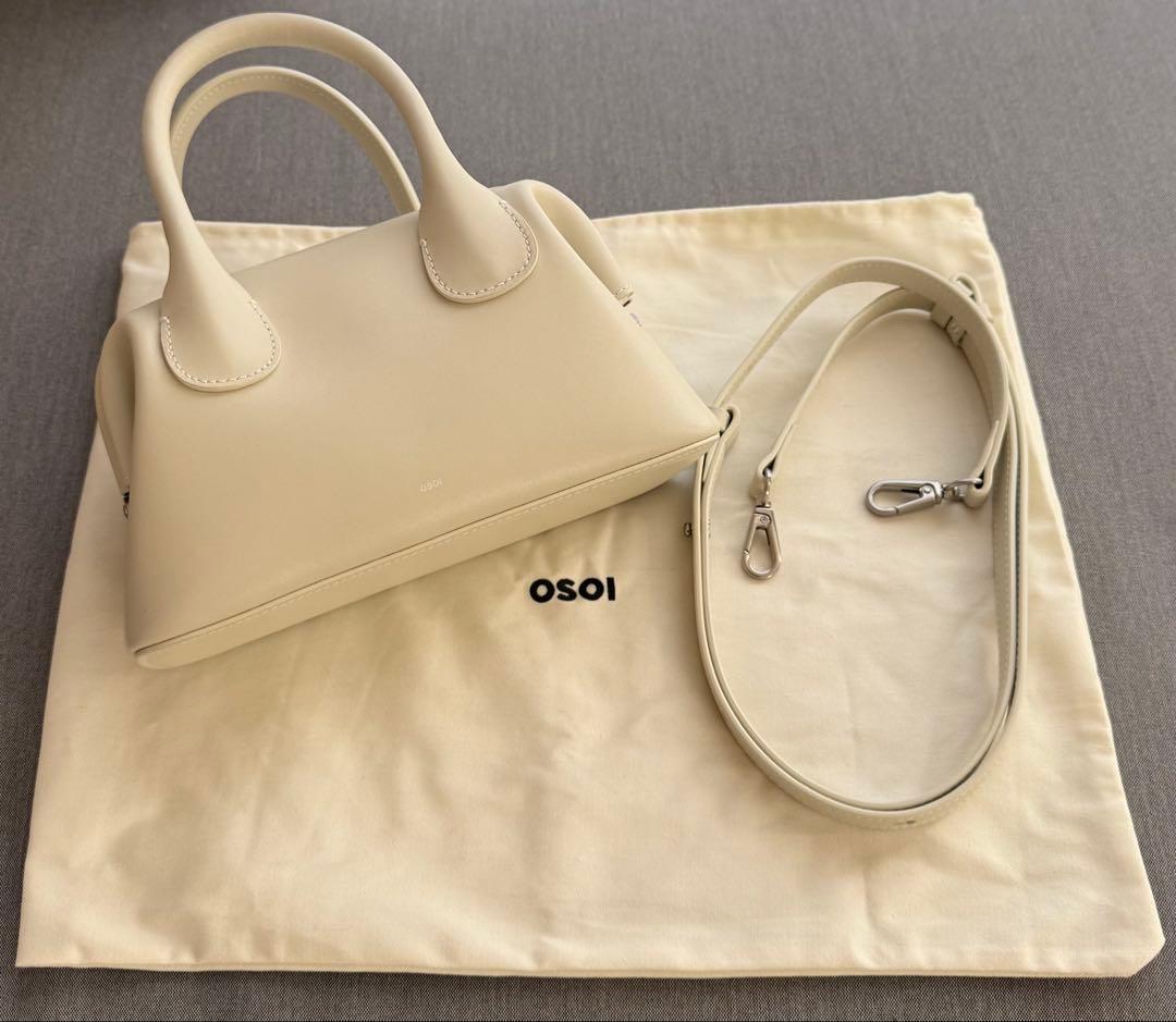 OSOI ホワイト ショルダーバッグ