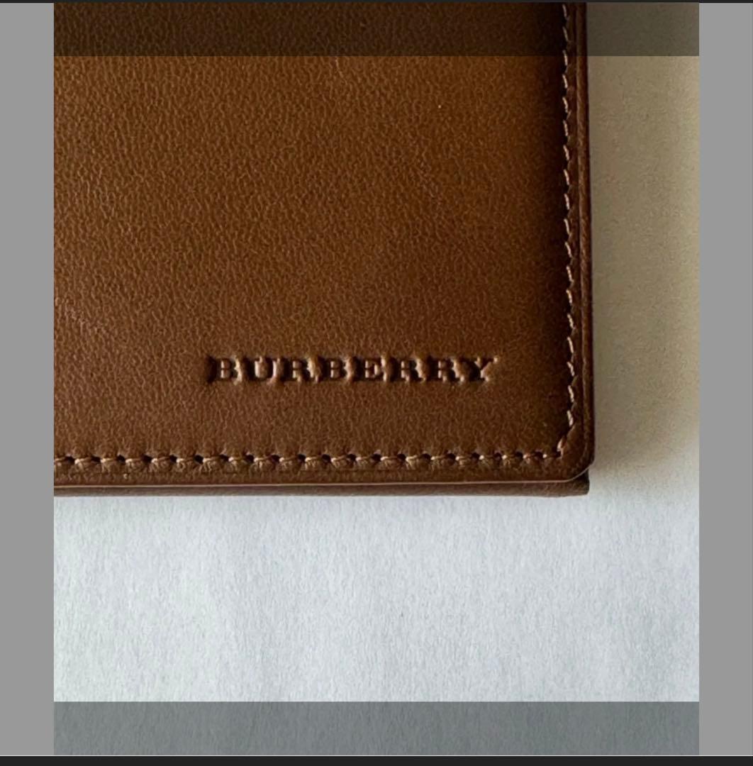 値下げ！BURBERRY ブラウンレザー二つ折り長財布