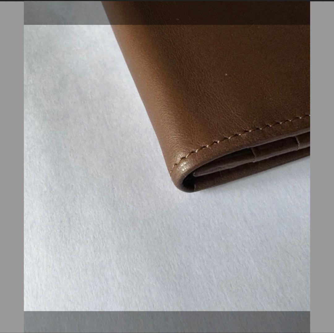 値下げ！BURBERRY ブラウンレザー二つ折り長財布