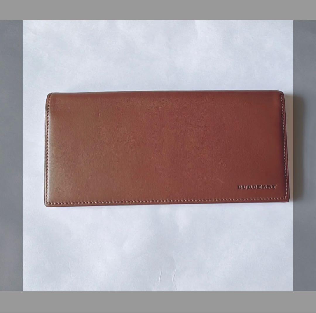 値下げ！BURBERRY ブラウンレザー二つ折り長財布