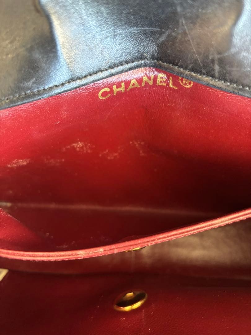 CHANEL マトラッセ　ブラック　チェーンショルダーバッグ