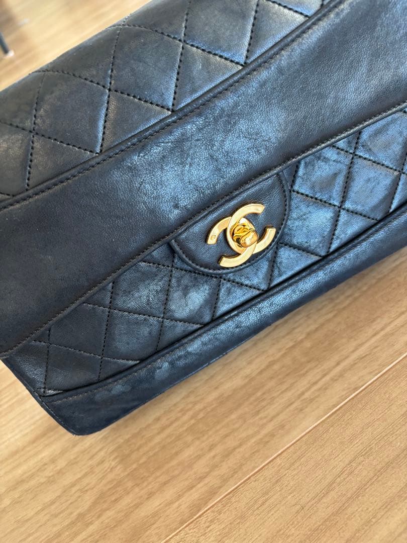 CHANEL マトラッセ　ブラック　チェーンショルダーバッグ