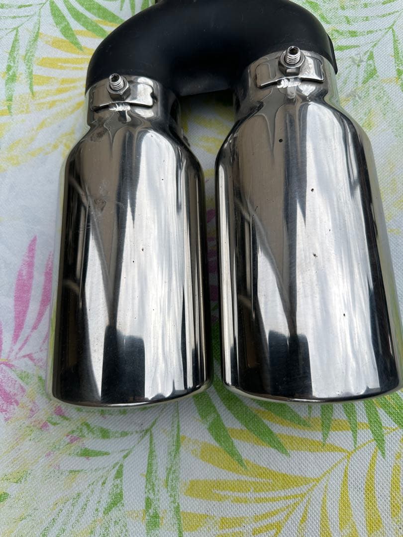 30プリウス4本だしマフラー