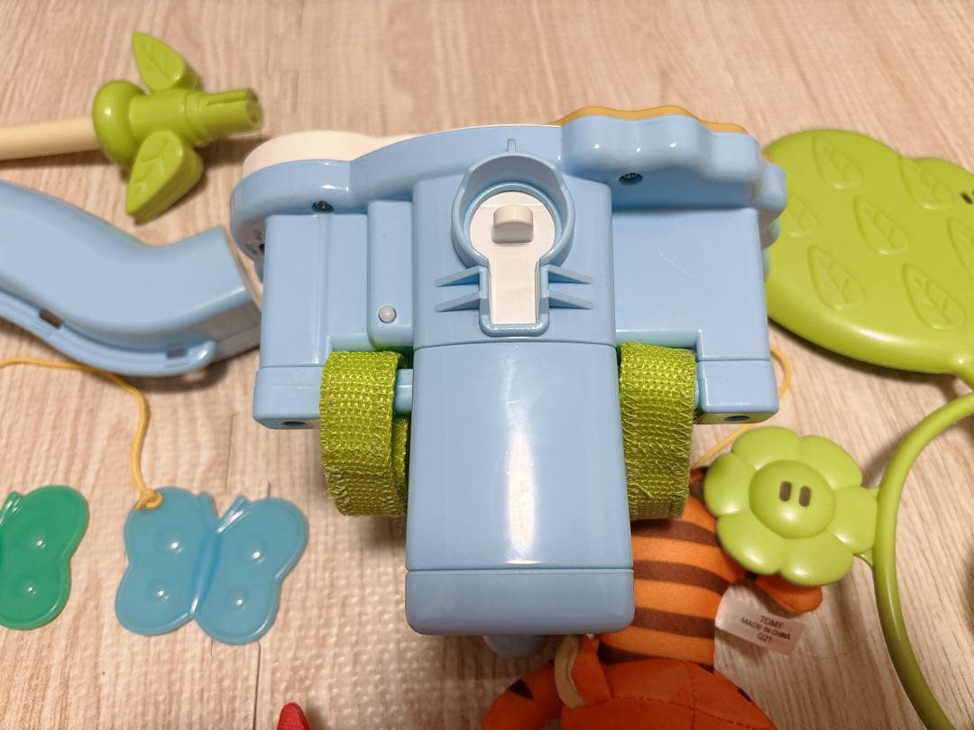 【美品】プーメリー くまのプーさん 6WAYジム おもちゃ付き