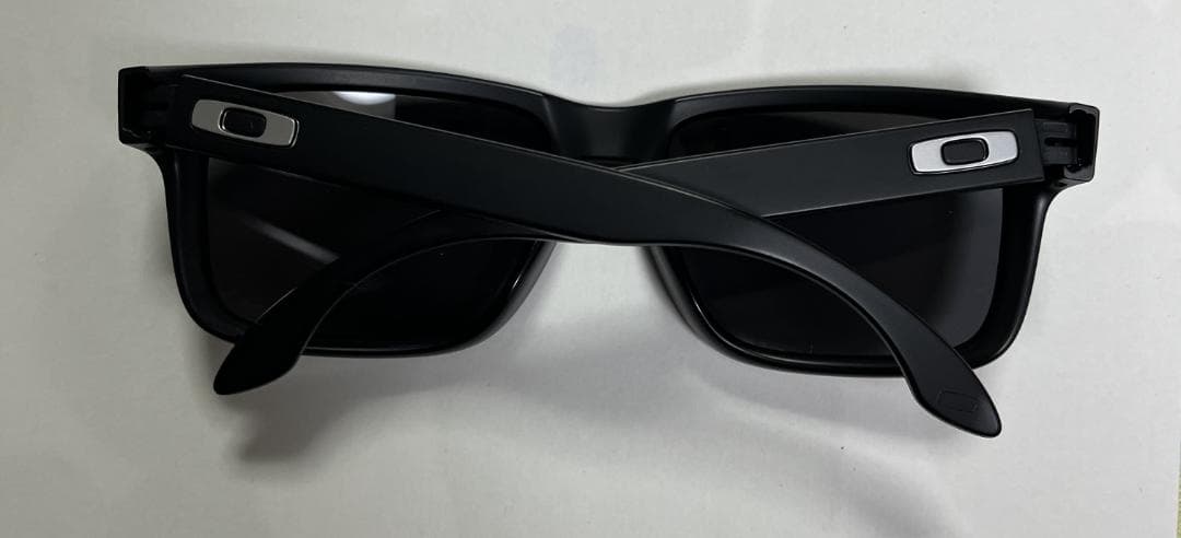 【値下げ】オークリー　ホルブルック　OAKLEY　HOLBROOK