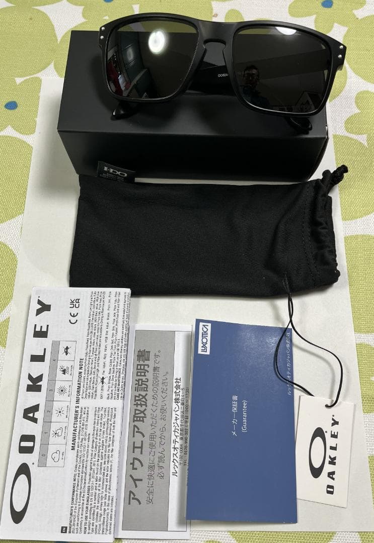 【値下げ】オークリー　ホルブルック　OAKLEY　HOLBROOK
