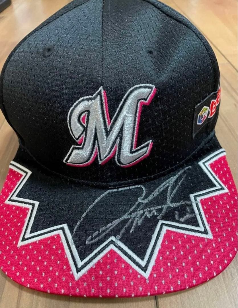 千葉ロッテ復刻2005誠ユニフォーム キャップ #12 石川歩 直筆サイン入