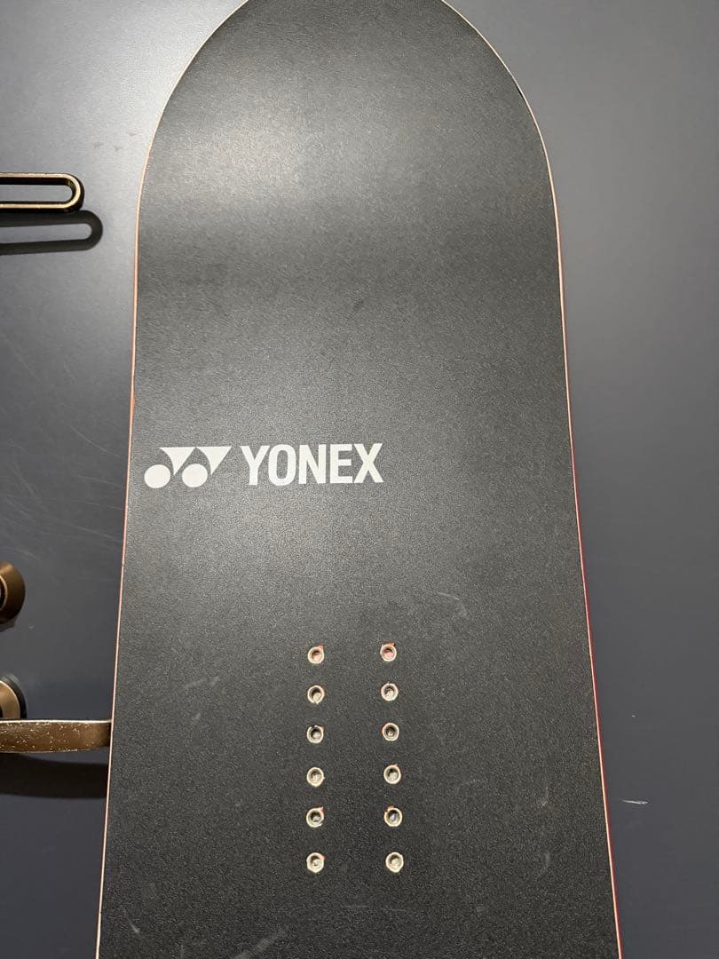 A*M様 YONEX LUVARTH 18-19 155cm 現行ソール 傷あり