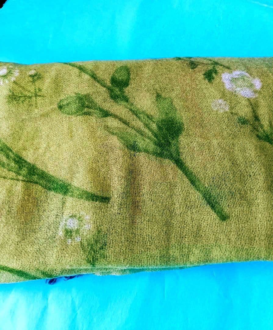 新品 アルバスカシミヤ１００％ ふんわりエアリーストールのストール