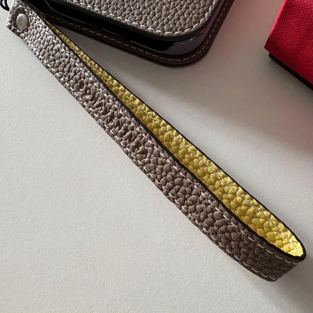 P*u様 ⭐︎超美品⭐︎BONAVENTURA 手帳型ケース ストラップつき♡