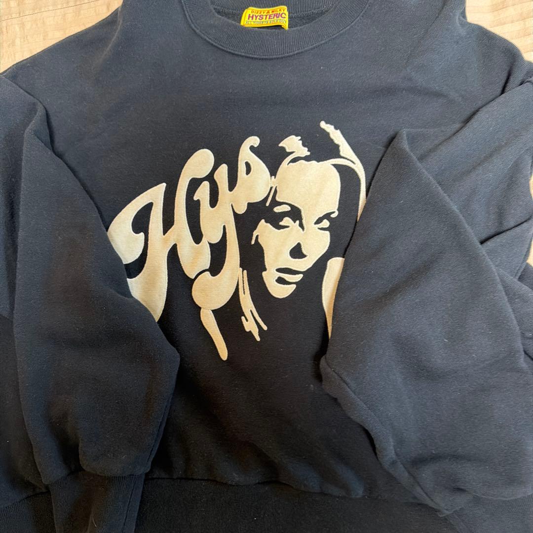 【 HYSTERIC GLAMOUR 】ᖴᖇᗴᗴ ՏIᘔᗴトレーナー黒