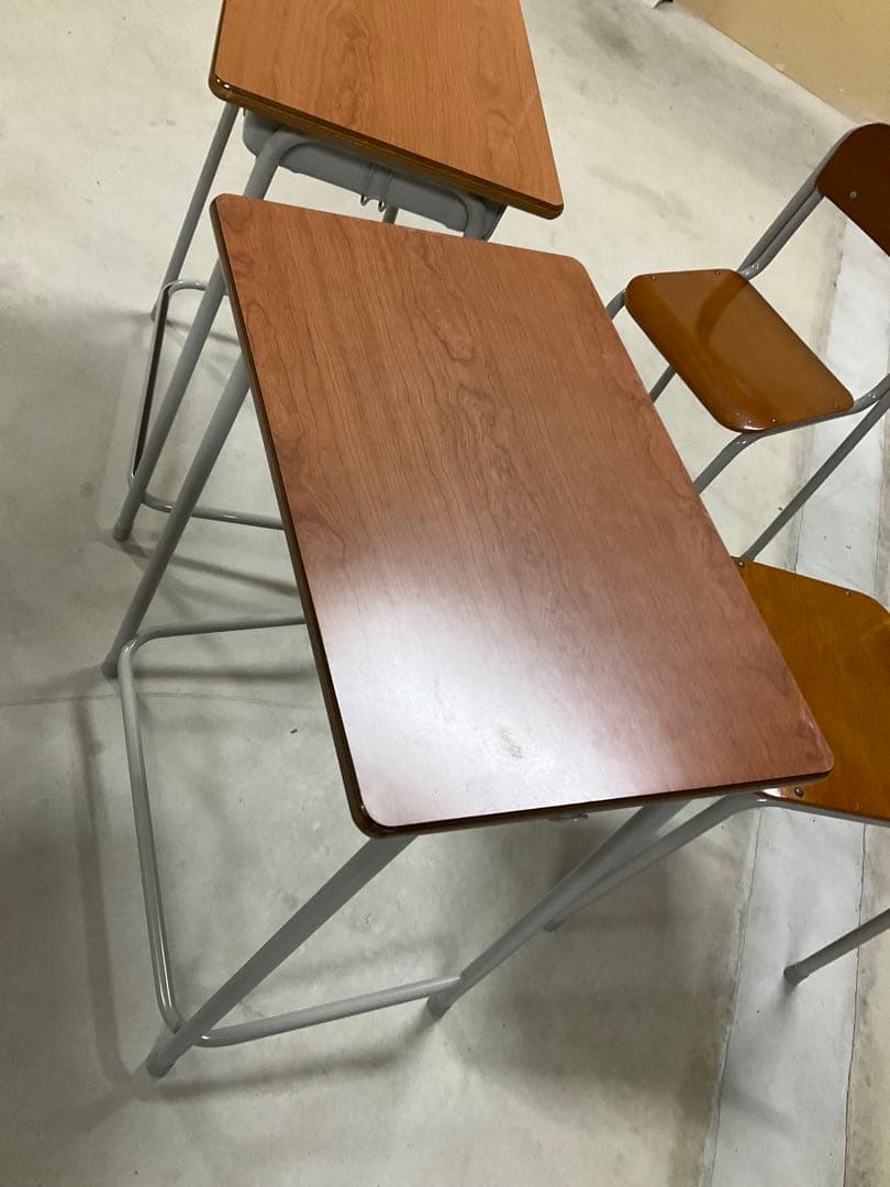 ⭐️美品⭐️ 学校の机とイス　学習机セット（木製天板・椅子2脚付き）