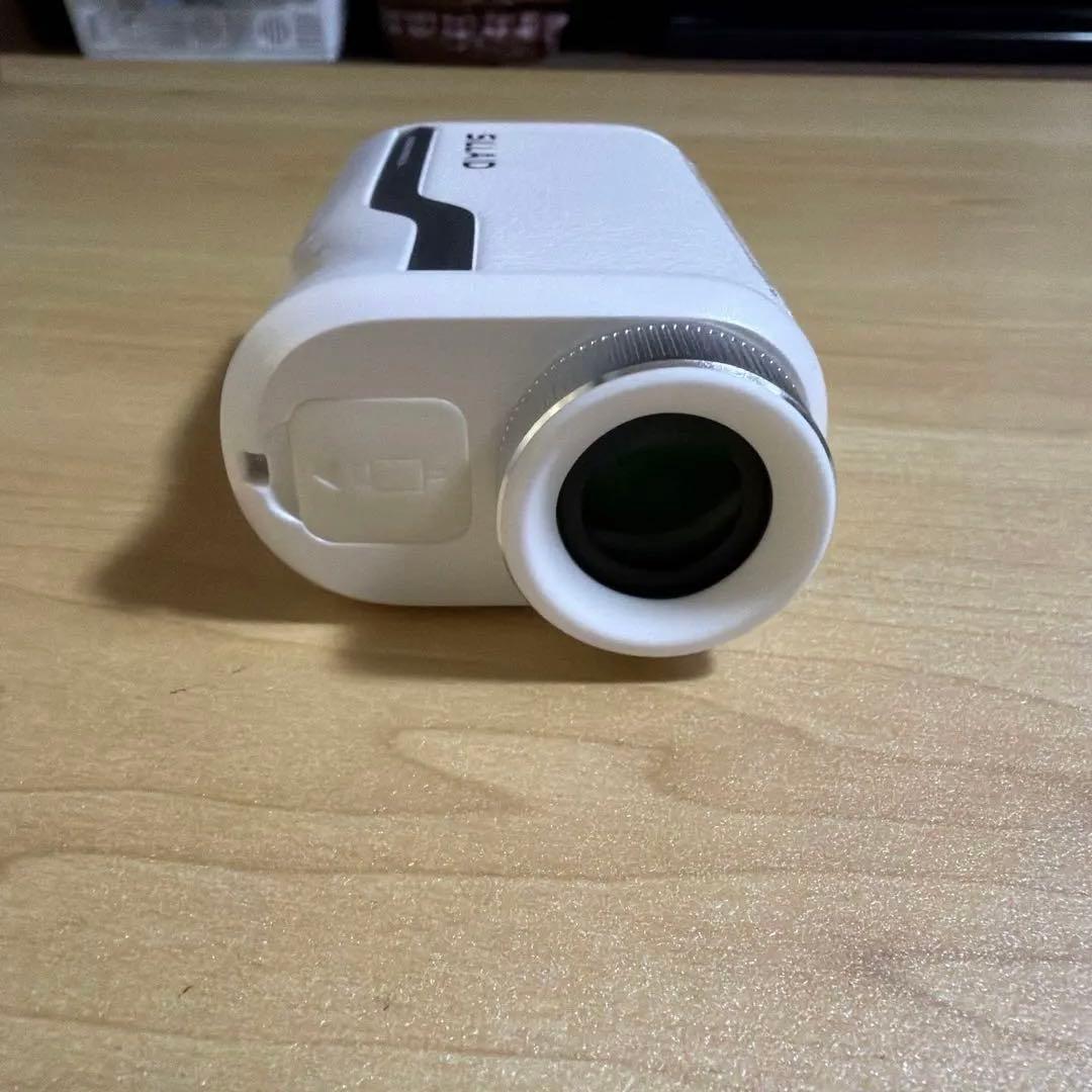 クミコ【美品】SILLAID ゴルフ用レーザー距離計 ホワイト